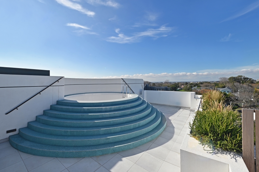3 Bedroom Property for Sale in Claremont Upper Western Cape